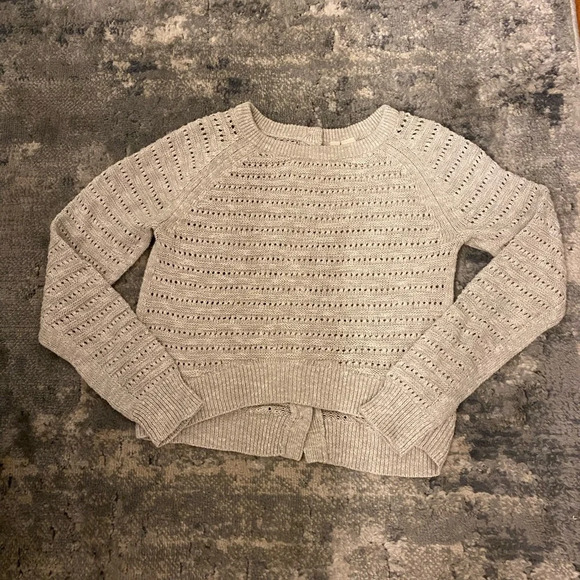 Moth for Anthropologie Eyelet Full Back Button Crop Sweater, SZ Large - Picture 2 of 5